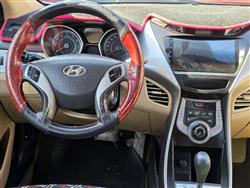 هیۆندای ئەلەنترا